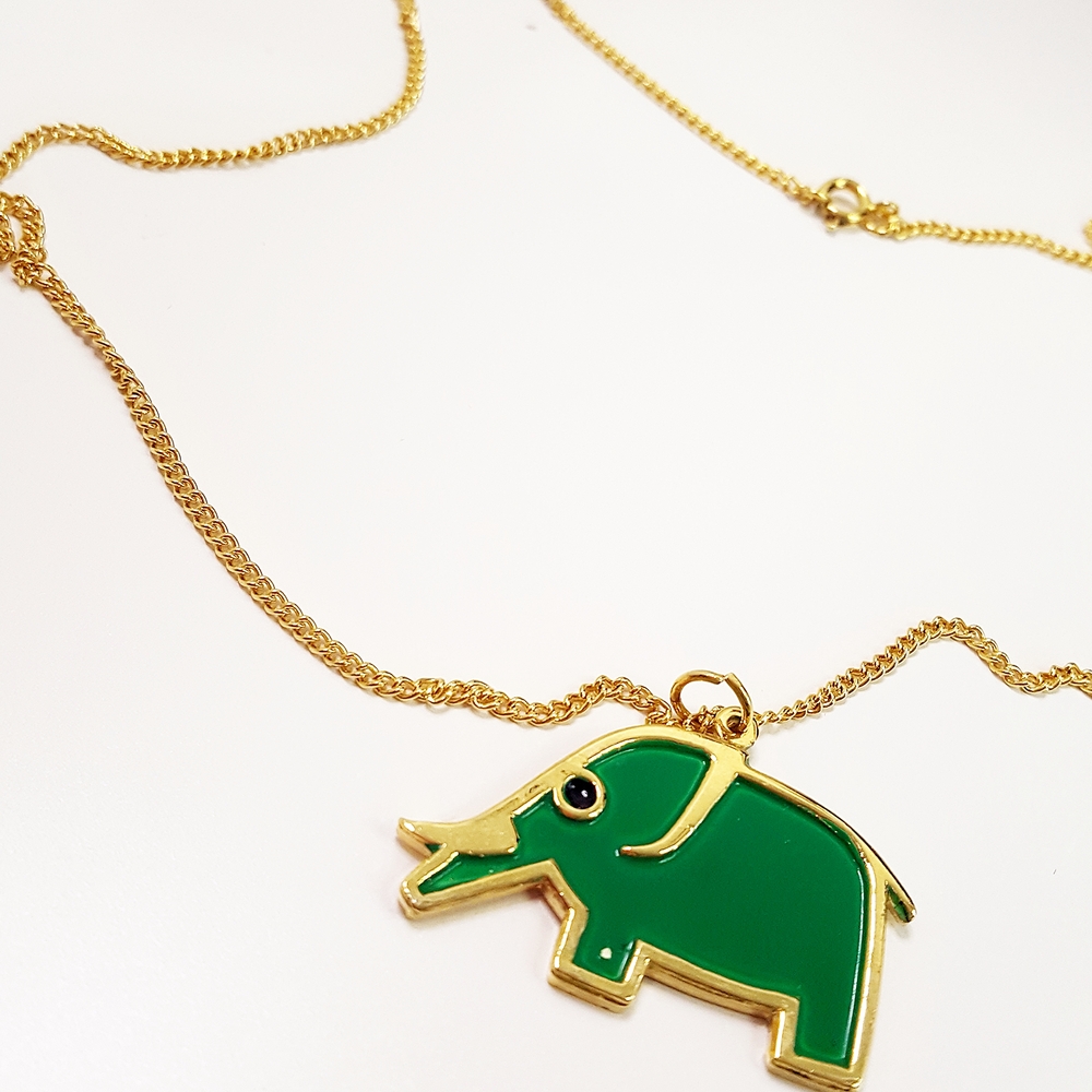 Green Elephant Pendant Gold Tone Chain Necklace| Short